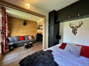 Studio cabine rénové, 4 pers, pied des pistes, balcon sud, près commerces et remontées. - FR-1-452-376 Les Ménuires